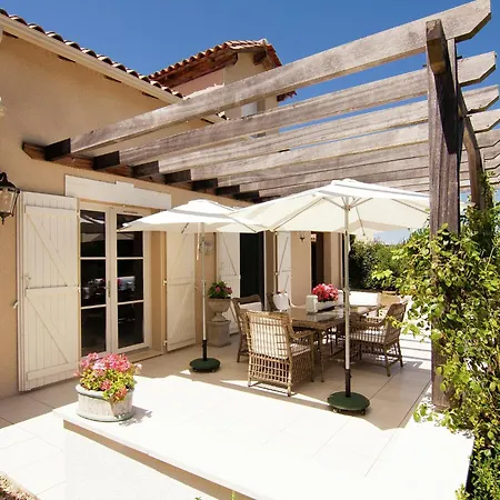 Rouzede With Pool Villa *