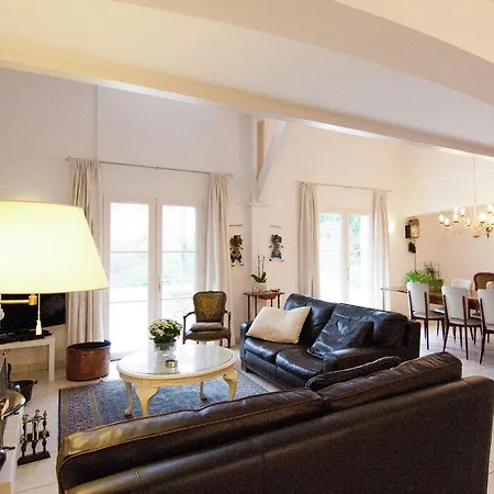 Rouzede With Pool Villa